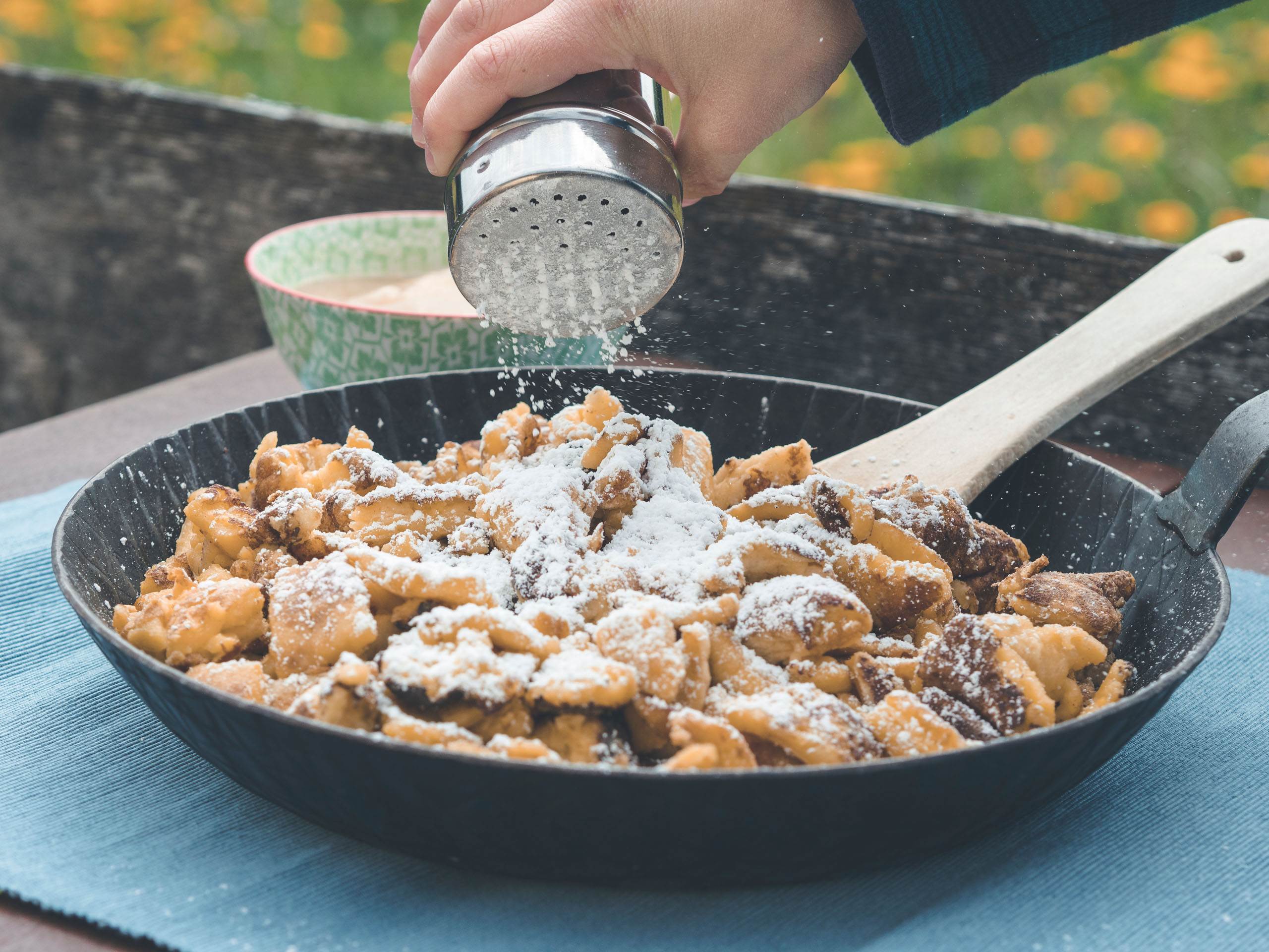 Kaiserschmarrn mit Puderzucker